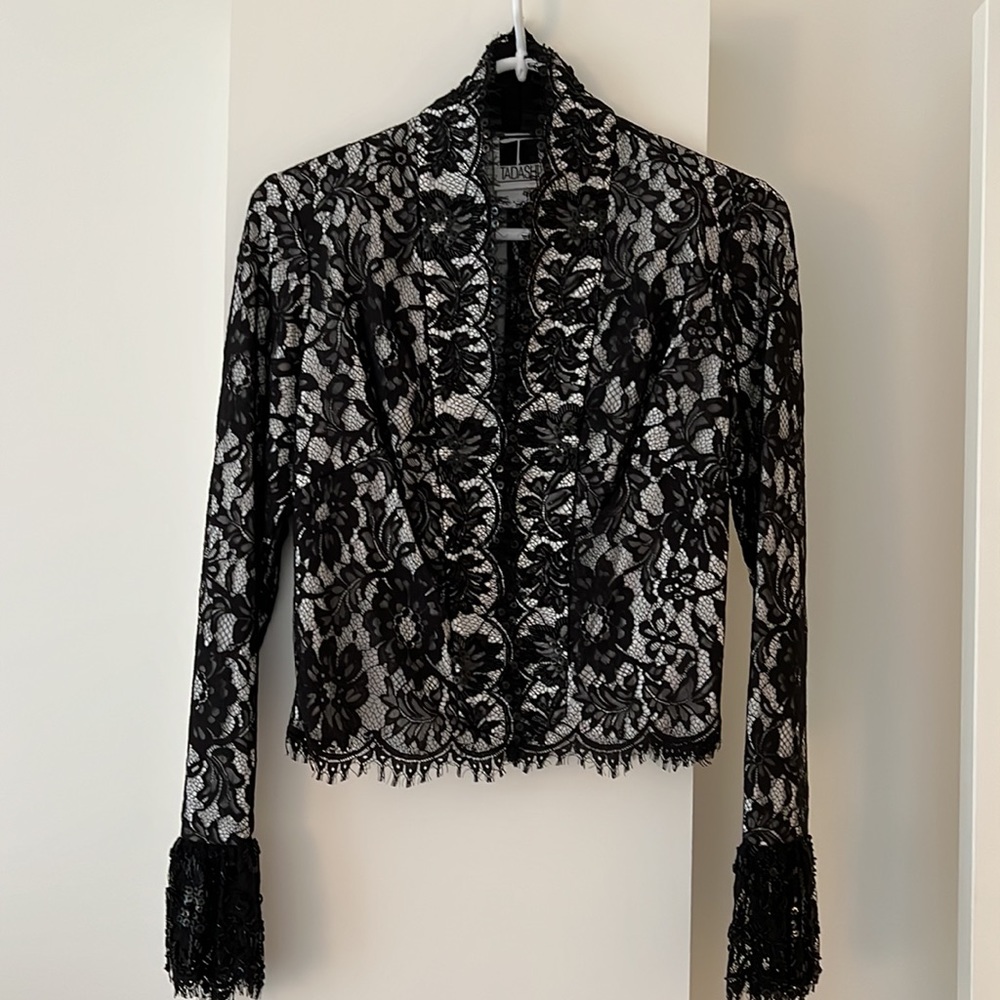 Tadashi Shoji Black Embellished Lace Bell Sleeve Lace Blazer Jacket Size 4